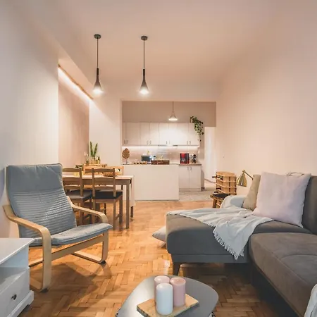 90M2 Luxury Apartment In The Heart Of Athens - Living Stone Sunstone-2